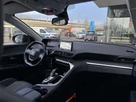 Peugeot 3008 (2019) thumbnail 31