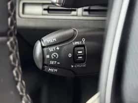 Peugeot 3008 (2019) thumbnail 39