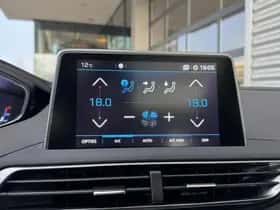 Peugeot 3008 (2019) thumbnail 45