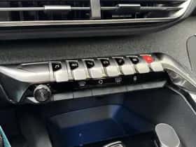 Peugeot 3008 (2019) thumbnail 46