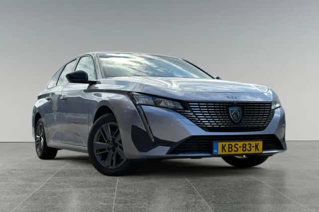 Peugeot 308 (2024) thumbnail 2