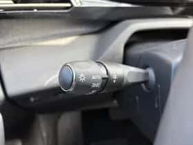 Peugeot 308 (2024) thumbnail 21