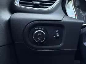 Opel Grandland X (2018) thumbnail 22