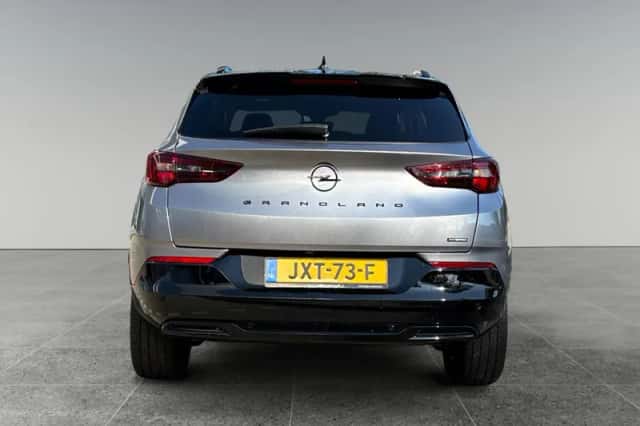 Opel Grandland (2024) thumbnail 5