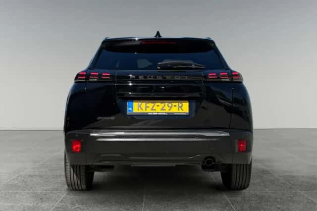 Peugeot 2008 (2024) thumbnail 6