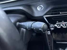 Peugeot 208 (2021) thumbnail 18