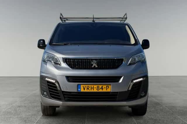 Peugeot Expert (2022) thumbnail 2