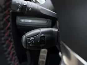 Peugeot 2008 (2019) thumbnail 19