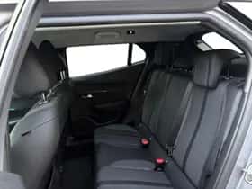 Peugeot 2008 (2021) thumbnail 11
