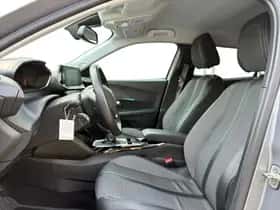 Peugeot 2008 (2021) thumbnail 10
