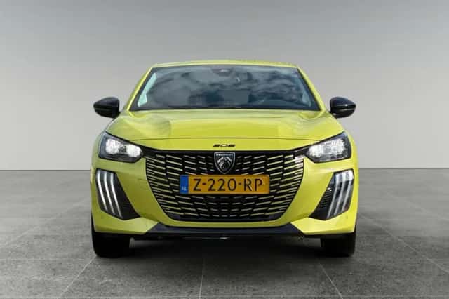 Peugeot e-208 (2024) thumbnail 2