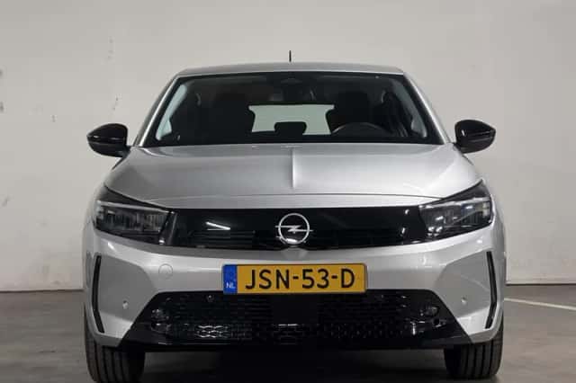 Opel Corsa (2025) thumbnail 3