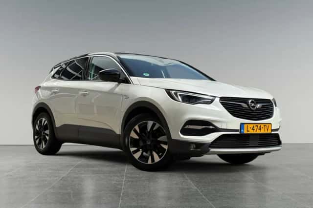 Opel Grandland X (2021) thumbnail 3