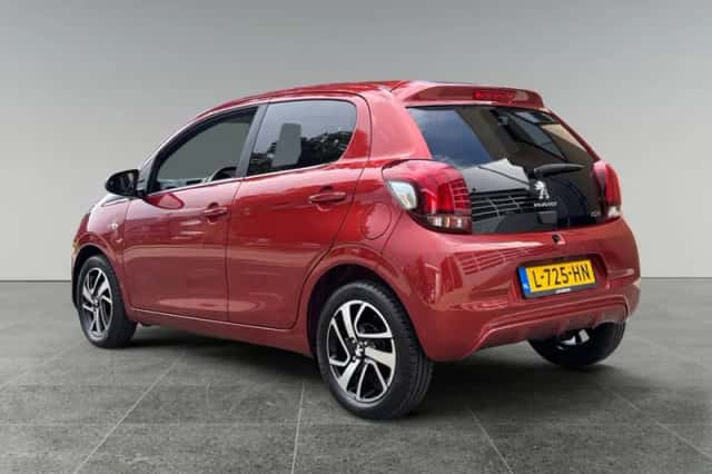 Peugeot 108 (2021) thumbnail 3