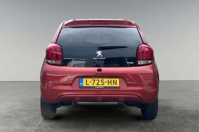 Peugeot 108 (2021) thumbnail 4