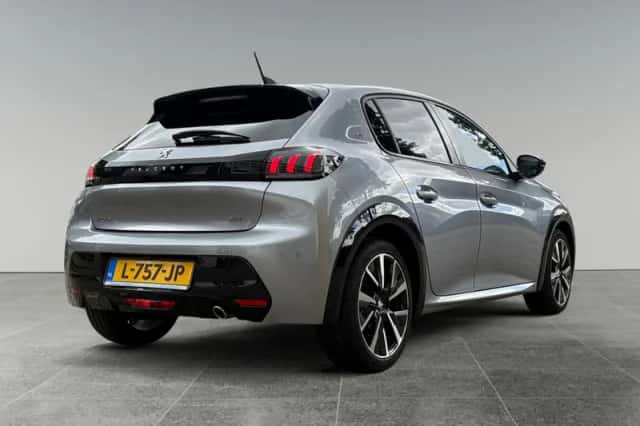 Peugeot 208 (2021) thumbnail 5
