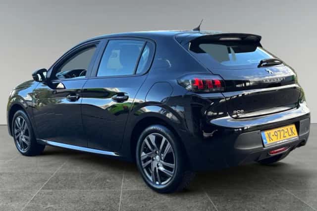 Peugeot 208 (2021) thumbnail 3