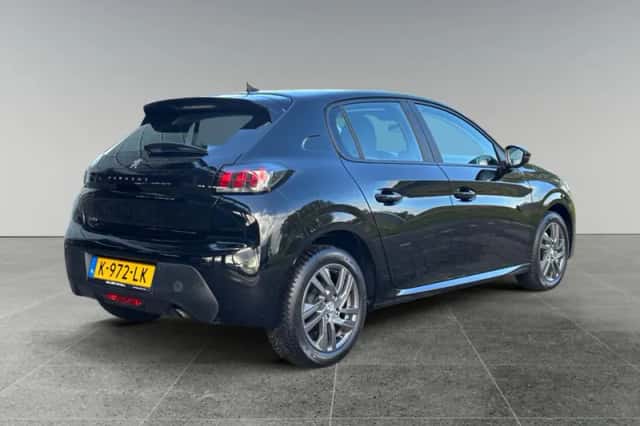 Peugeot 208 (2021) thumbnail 5