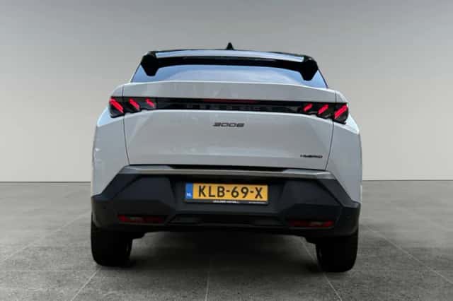 Peugeot 3008 (2025) thumbnail 6