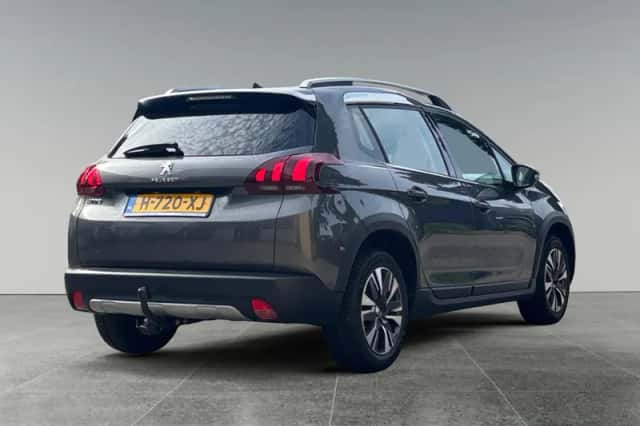 Peugeot 2008 (2019) thumbnail 5