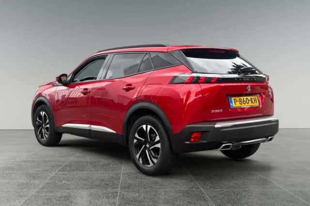 Peugeot 2008 (2022) thumbnail 3