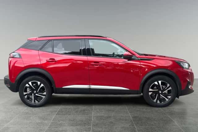 Peugeot 2008 (2022) thumbnail 6