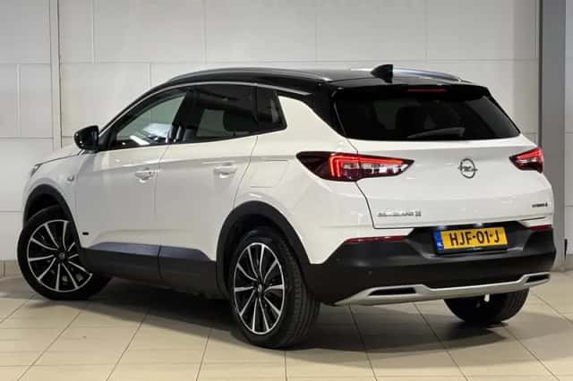 Opel Grandland X (2021) thumbnail 3