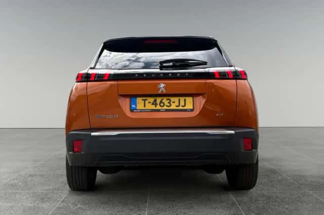 Peugeot e-2008 (2023) thumbnail 6