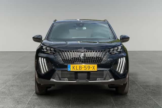 Peugeot 2008 (2025) thumbnail 2