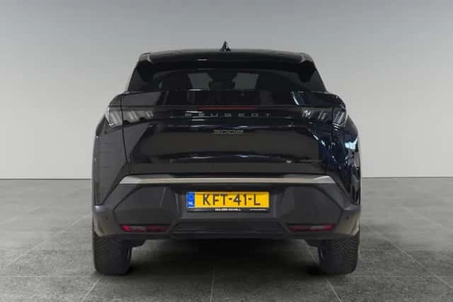 Peugeot 3008 (2025) thumbnail 6