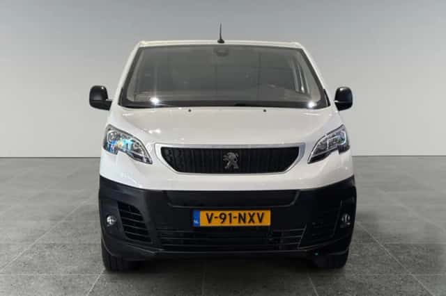 Peugeot E-Expert (2021) thumbnail 2