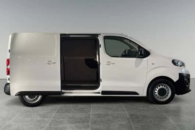Peugeot E-Expert (2021) thumbnail 5