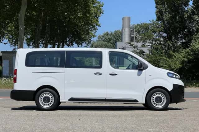 Opel Vivaro-e (2020) thumbnail 6