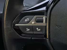 Peugeot e-208 (2022) thumbnail 16