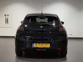 Peugeot e-208 (2022) thumbnail 6