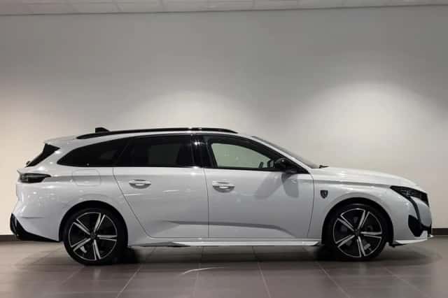 Peugeot 308 (2024) thumbnail 5