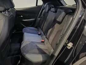 Peugeot 2008 (2021) thumbnail 14