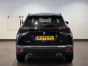 Peugeot 2008 (2021) thumbnail 6