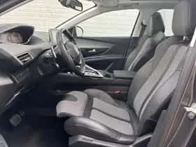 Peugeot 5008 (2020) thumbnail 12