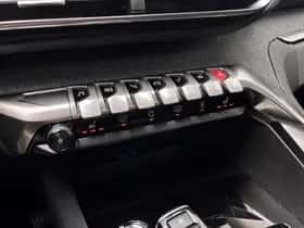 Peugeot 5008 (2020) thumbnail 41