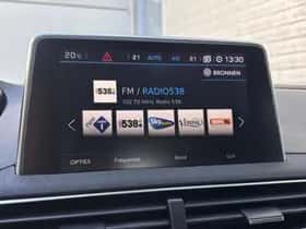 Peugeot 3008 (2018) thumbnail 31