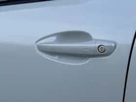 Peugeot 3008 (2021) thumbnail 12