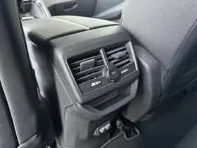 Peugeot 3008 (2021) thumbnail 24
