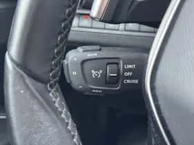 Peugeot 3008 (2021) thumbnail 38