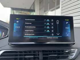 Peugeot 3008 (2021) thumbnail 41