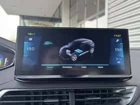 Peugeot 3008 (2021) thumbnail 44