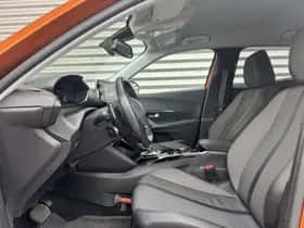 Peugeot 2008 (2021) thumbnail 30