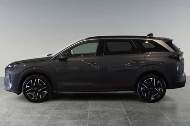 Peugeot 5008 (2025) thumbnail 3