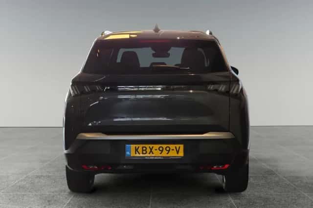 Peugeot 5008 (2025) thumbnail 5