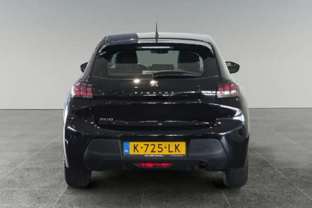 Peugeot 208 (2021) thumbnail 3